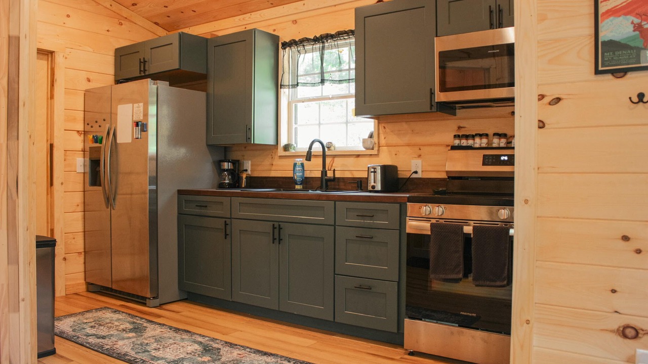 Photo of Kitchen in Clay City