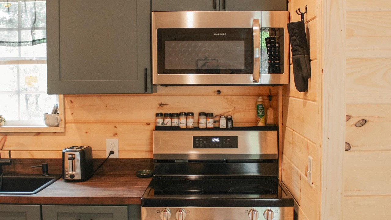 Photo of Kitchen in Clay City