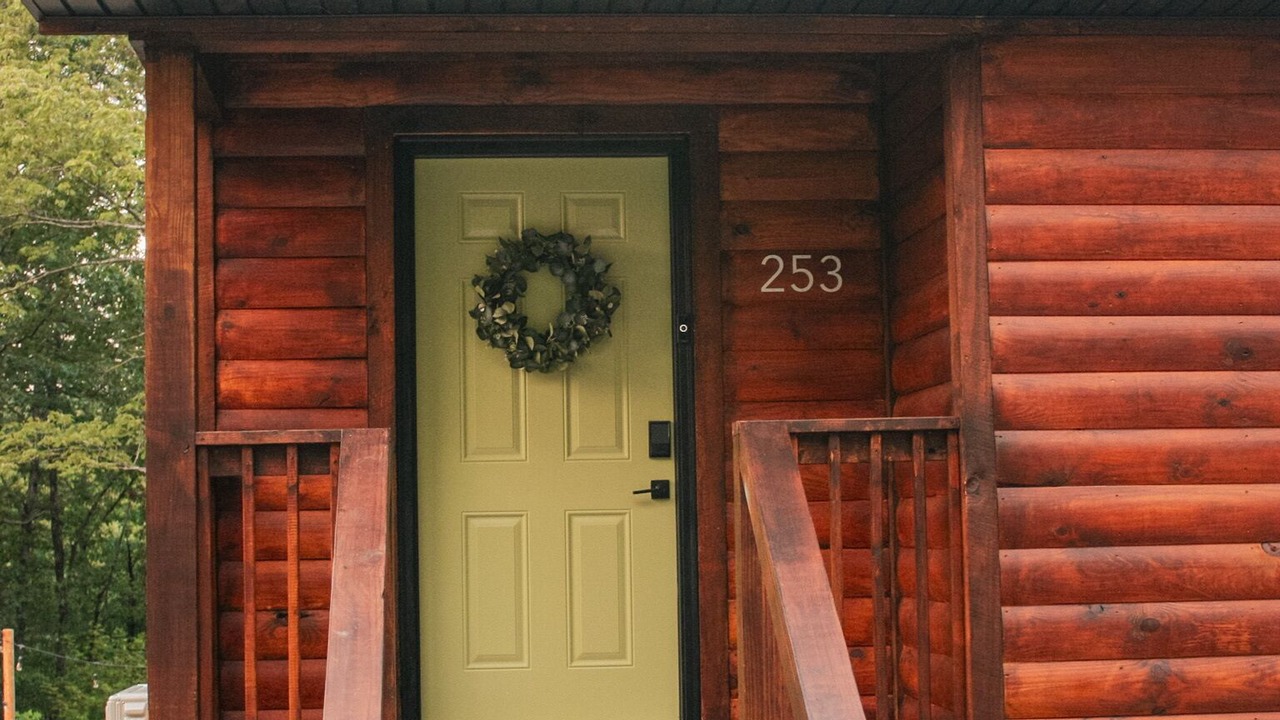 Photo of Outdoor in Clay City