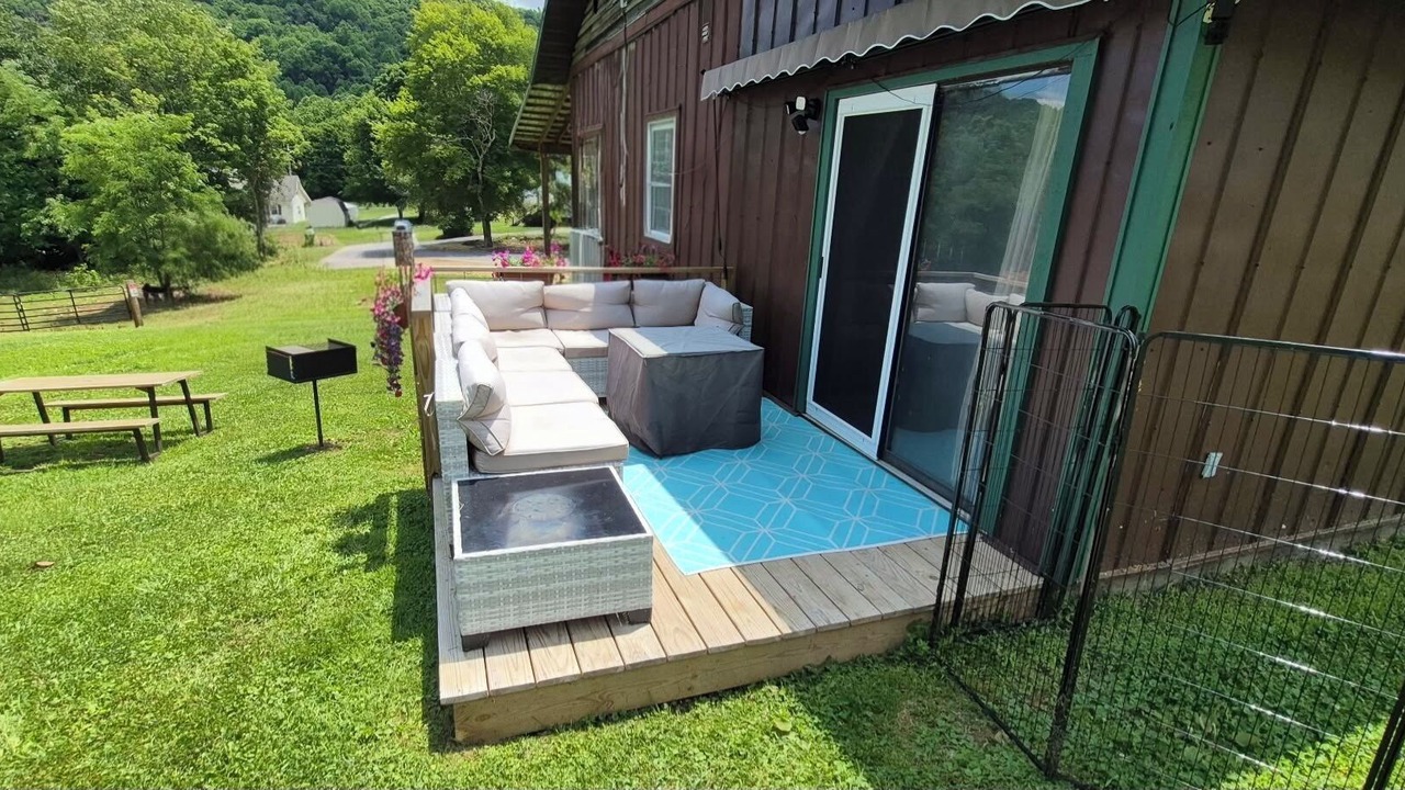 Photo of Outdoor in Roan Mountain