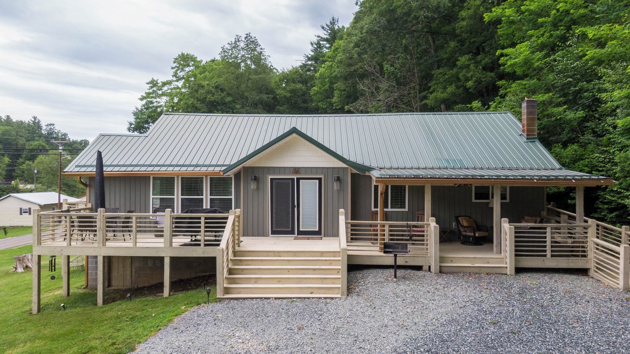 Photo of Outdoor in Newland