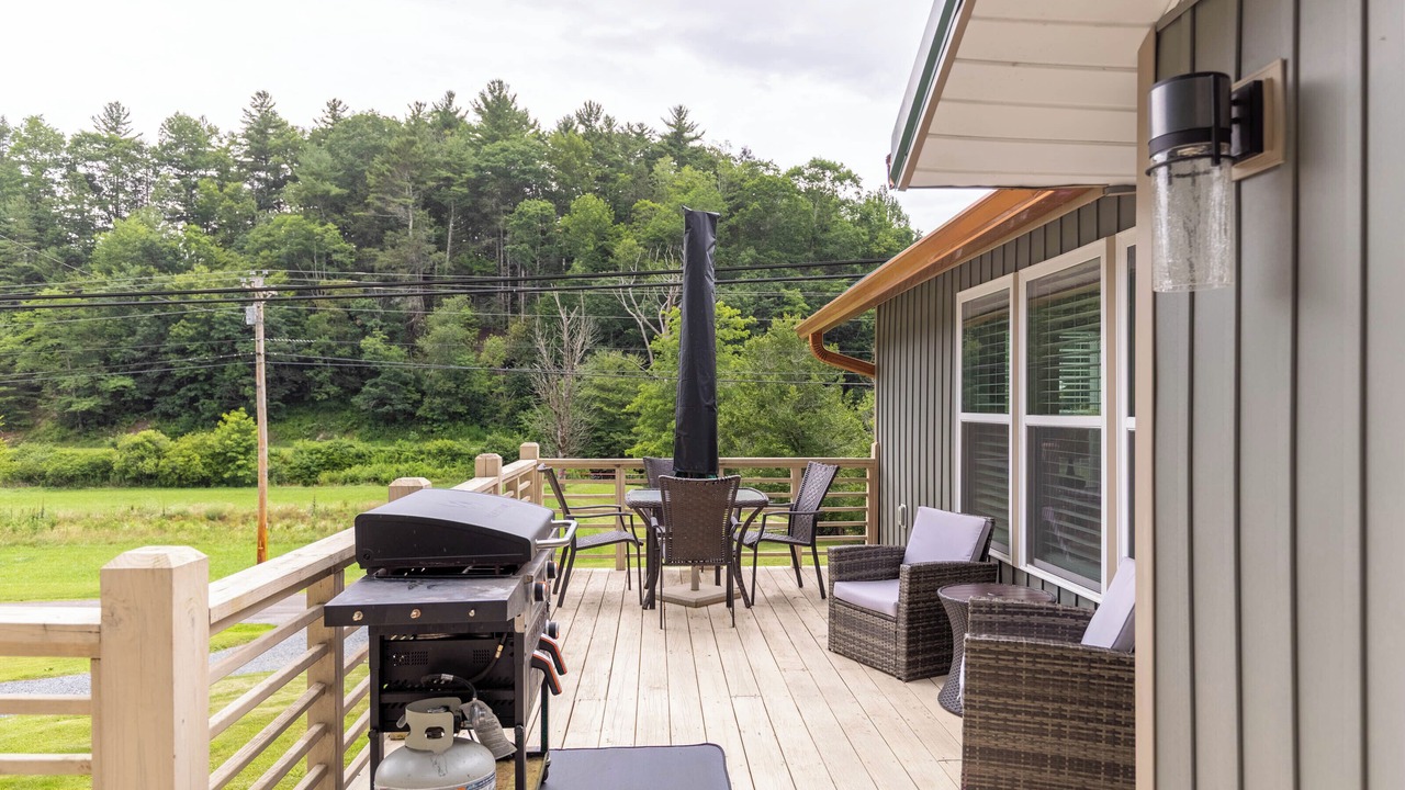 Photo of Outdoor in Newland