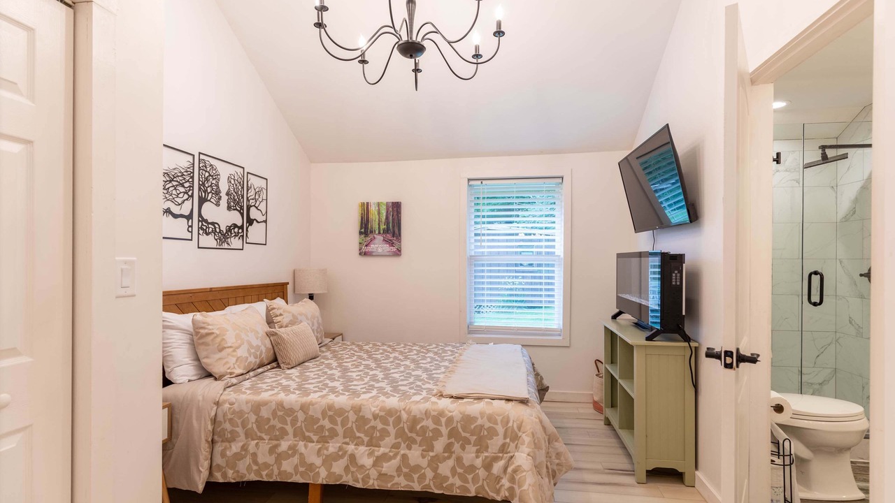 Photo of Bedroom in Newland