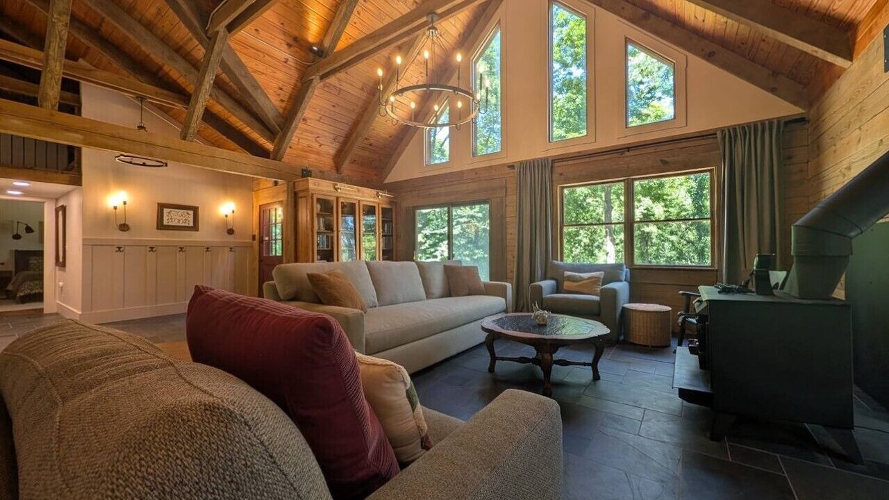 Photo of Livingroom in Stanton