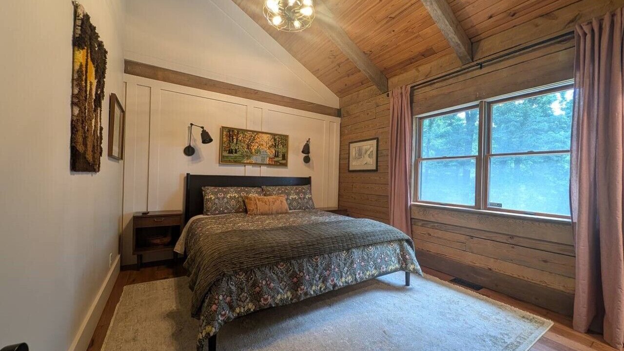 Photo of Bedroom in Stanton