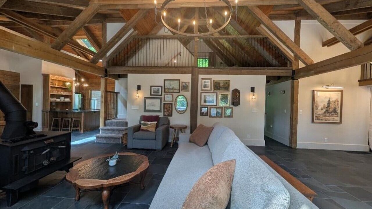 Photo of Livingroom in Stanton