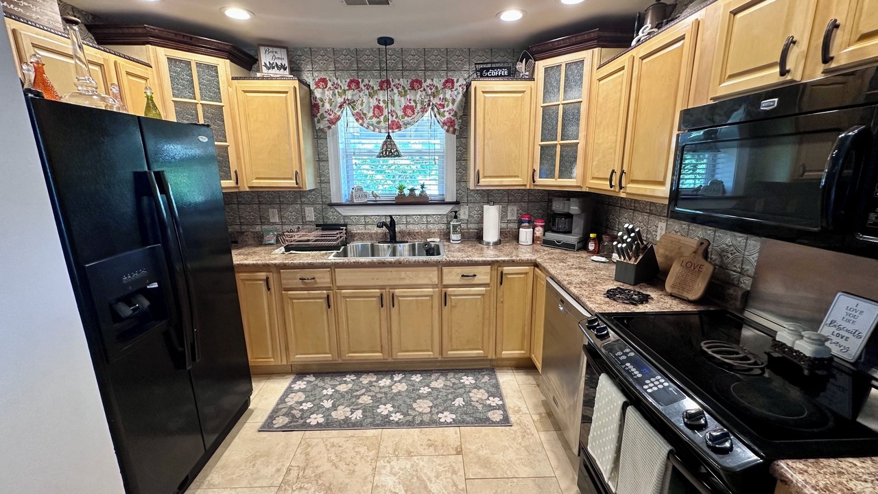 Photo of Kitchen in Crown City