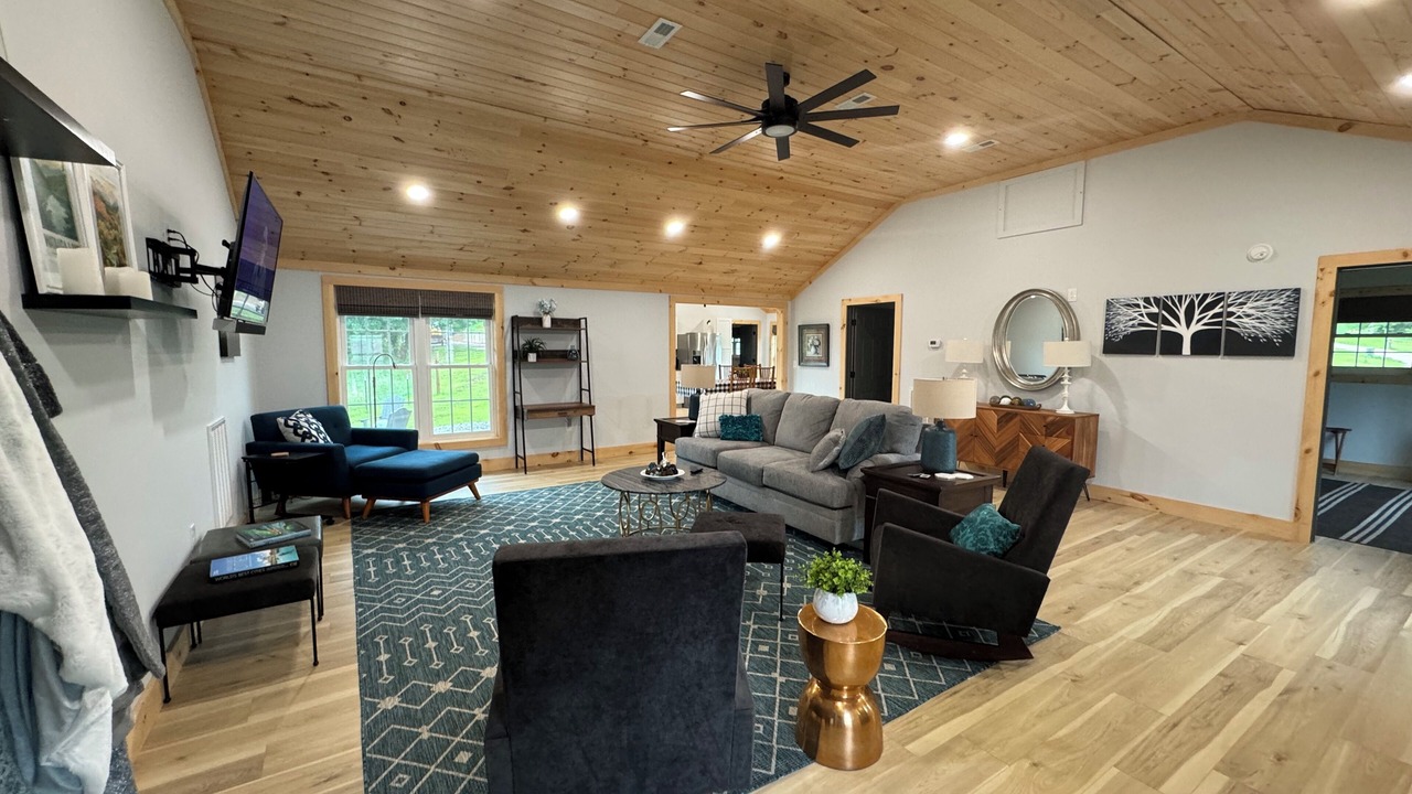 Photo of Livingroom in Hampton