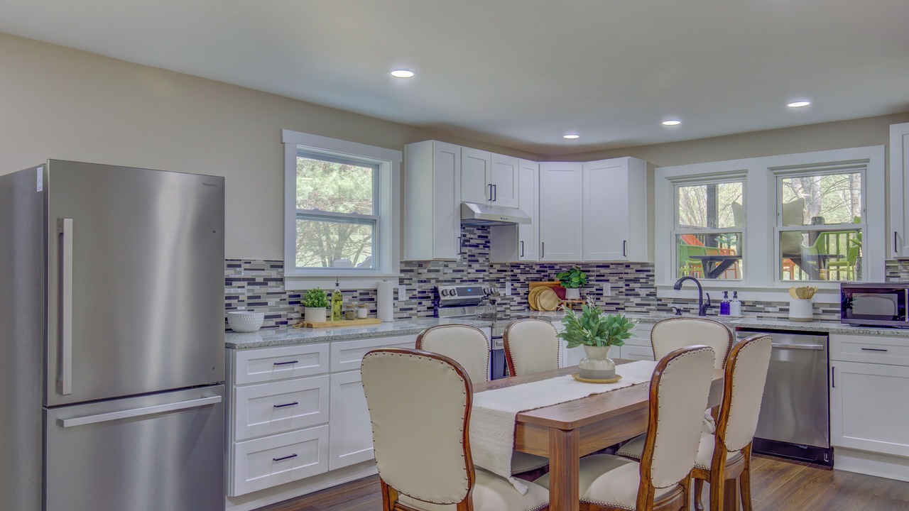 Photo of Kitchen in Saluda