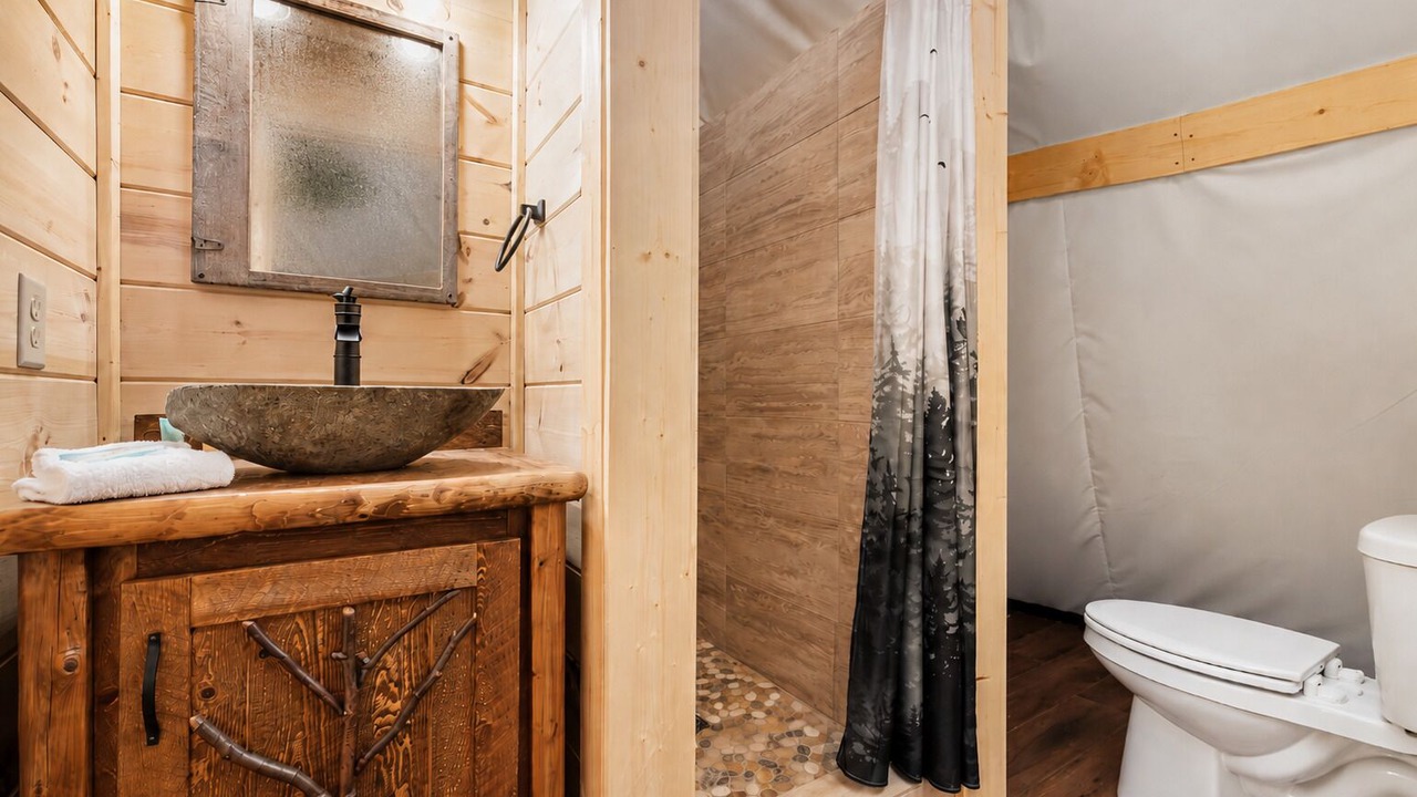 Photo of Bathroom in Pigeon Forge