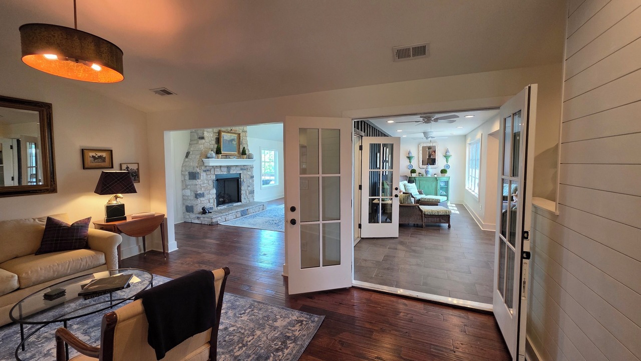 Photo of Livingroom in Georgetown