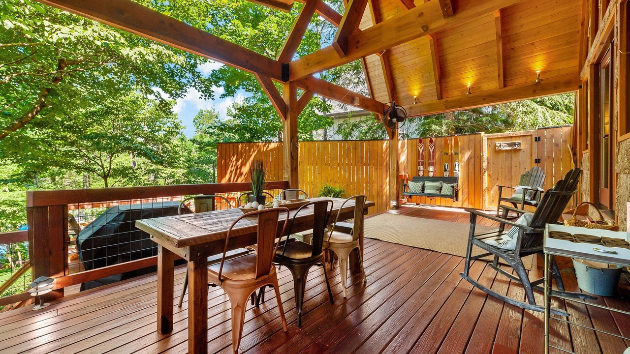 Photo of Outdoor in Morganton