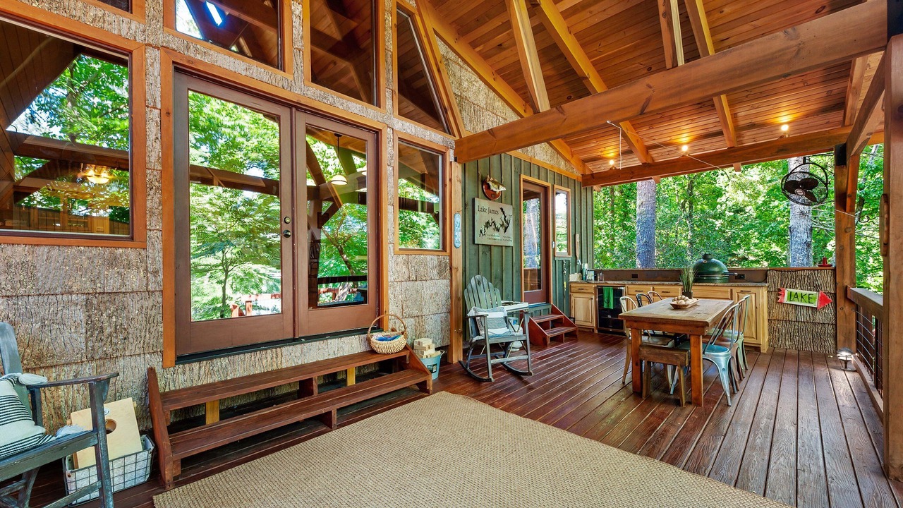 Photo of Outdoor in Morganton