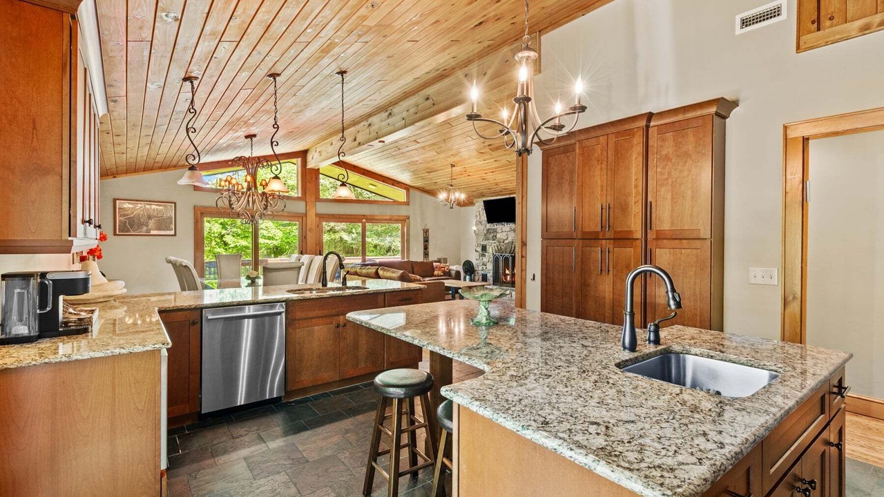 Photo of Kitchen in Elk Park