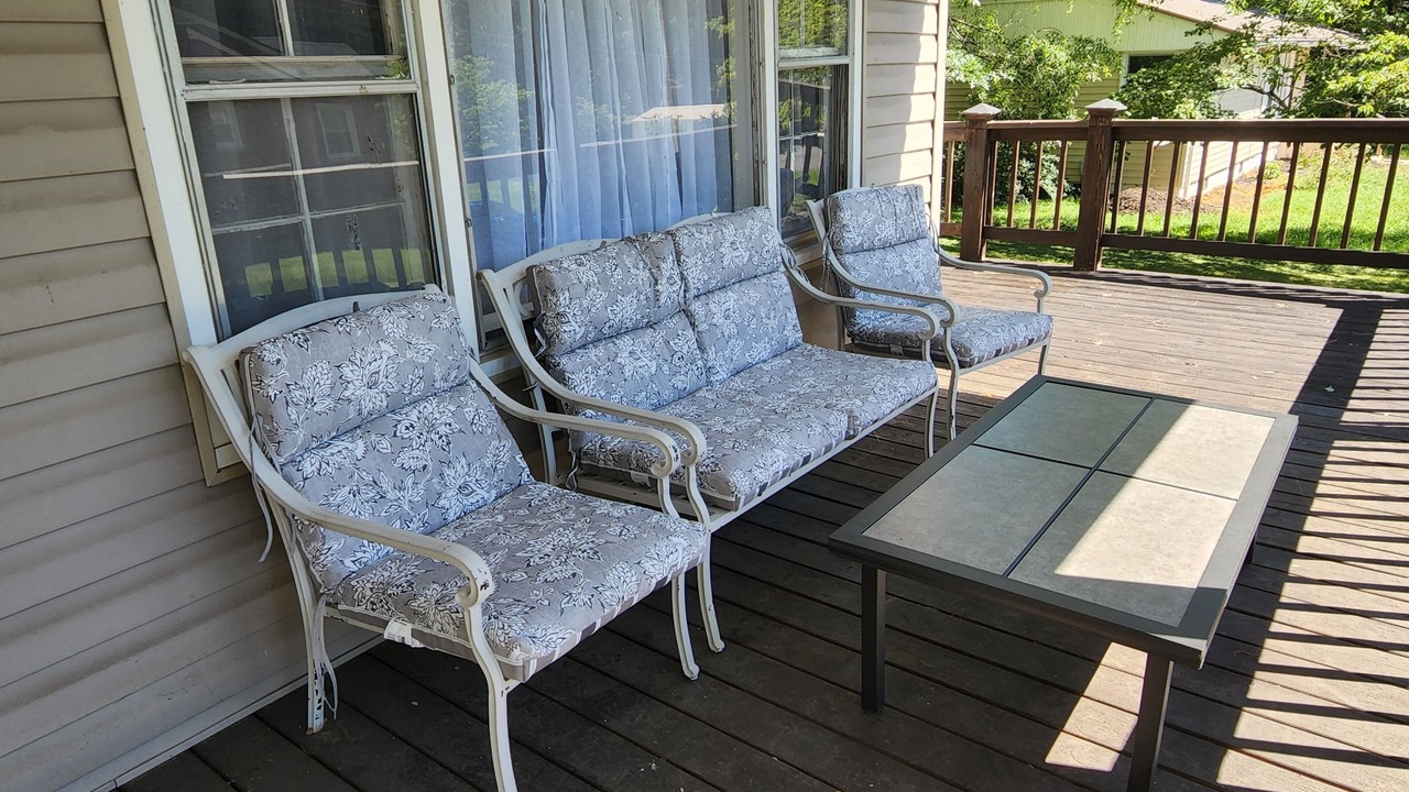 Photo of Patio Balcony in Pine Crest