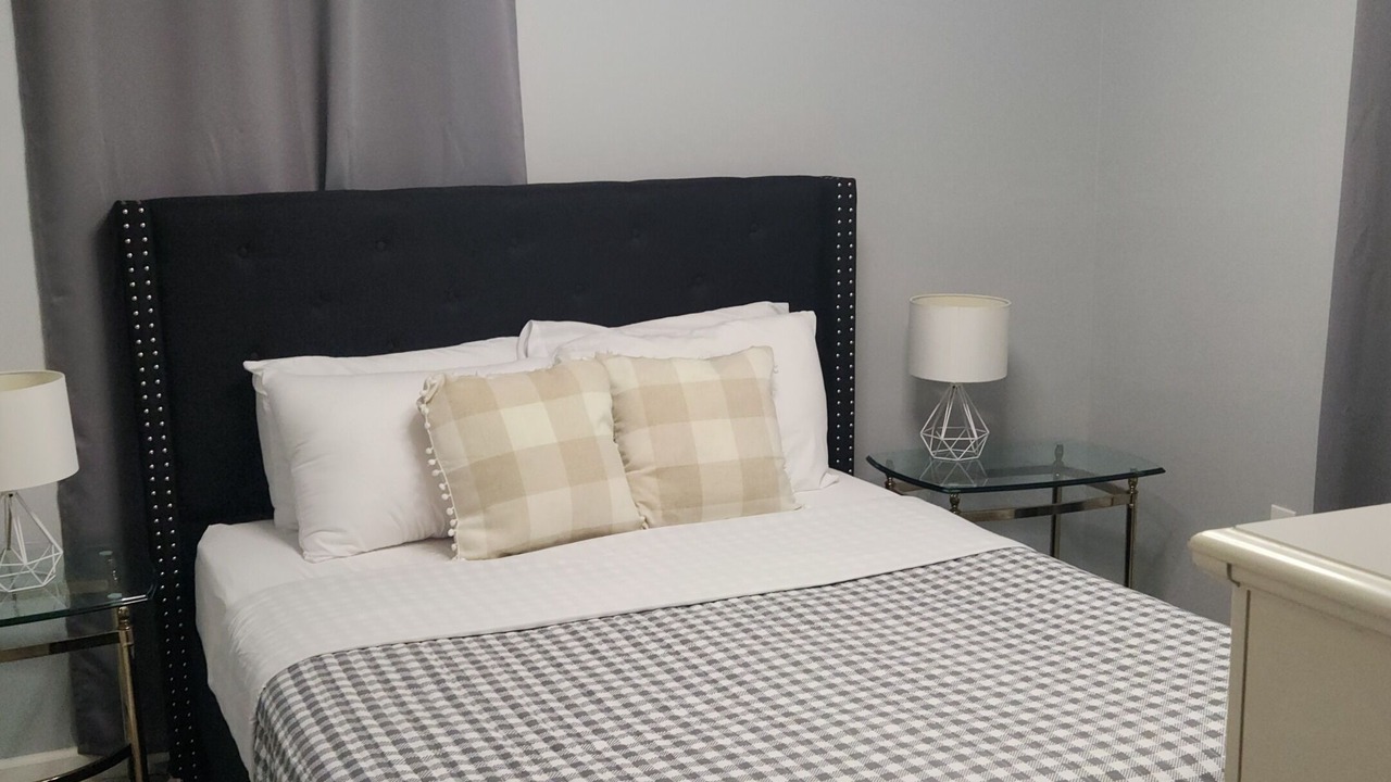 Photo of Bedroom in Pine Crest