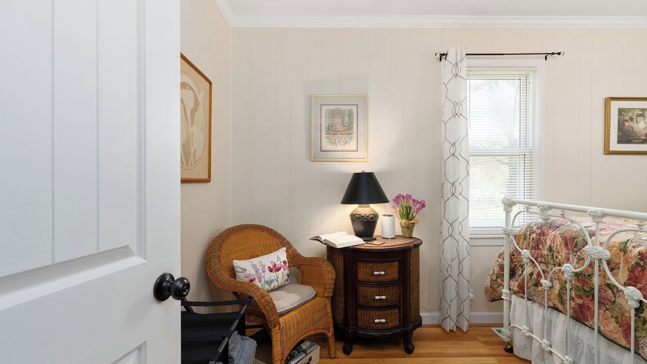 Photo of Bedroom in Tri-Cities