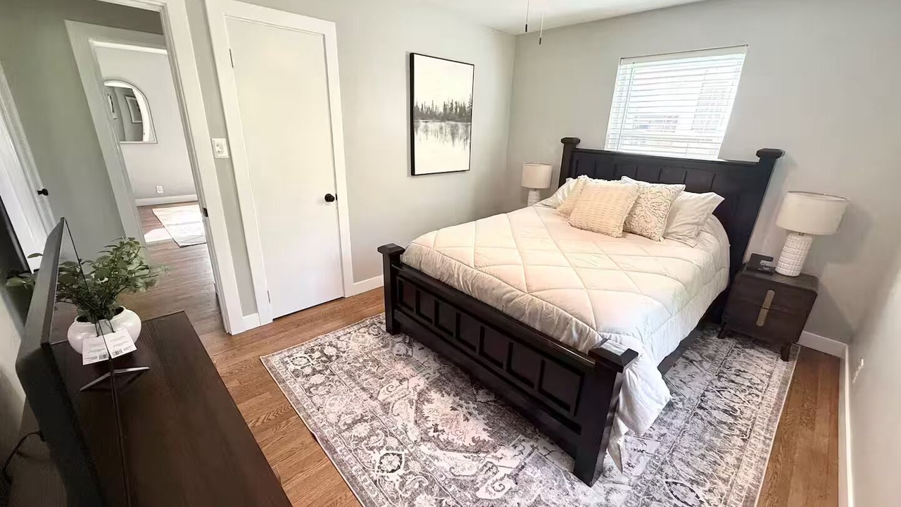 Photo of Bedroom in Ludlow