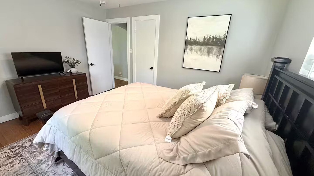 Photo of Bedroom in Ludlow