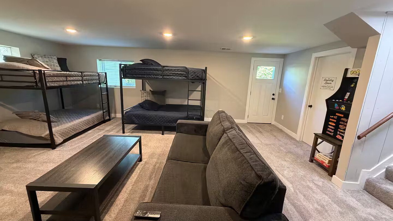 Photo of Livingroom in Ludlow