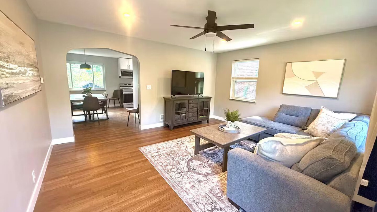 Photo of Livingroom in Ludlow