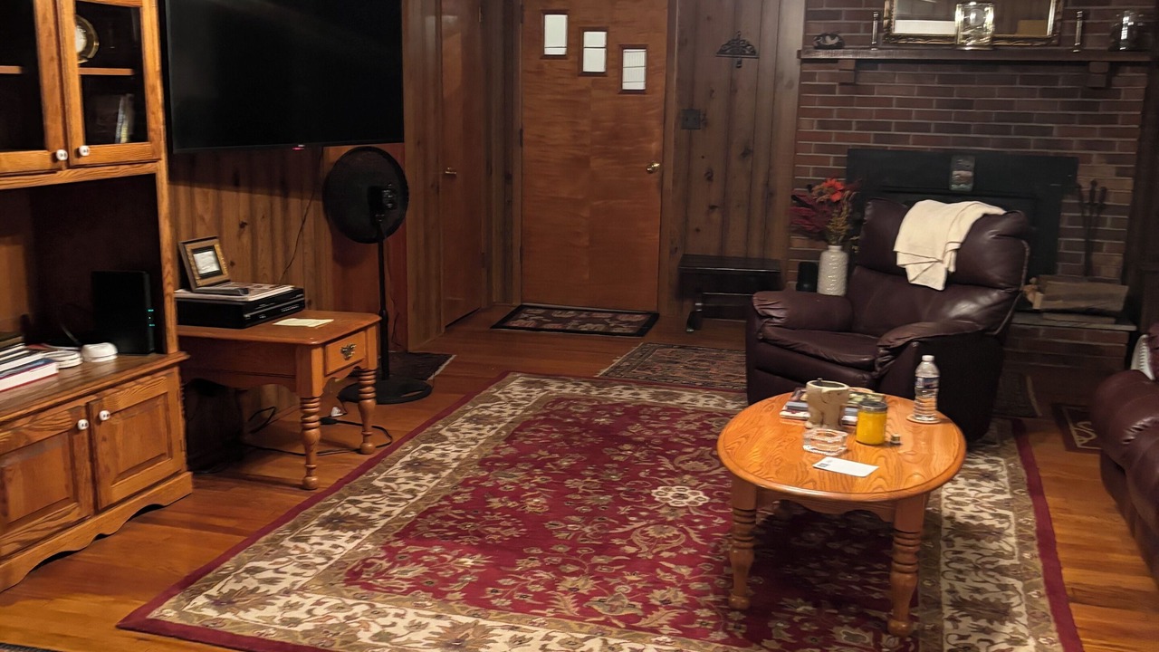 Photo of Livingroom in Bakersville