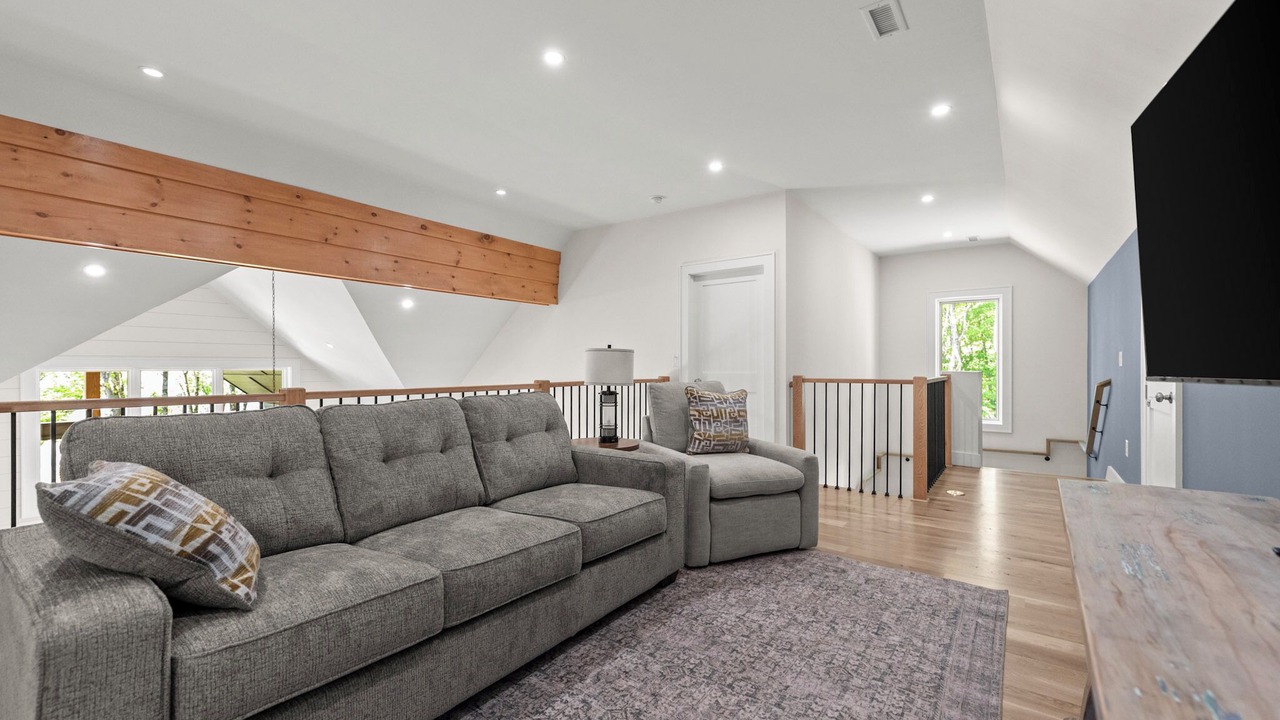Photo of Livingroom in Crumpler