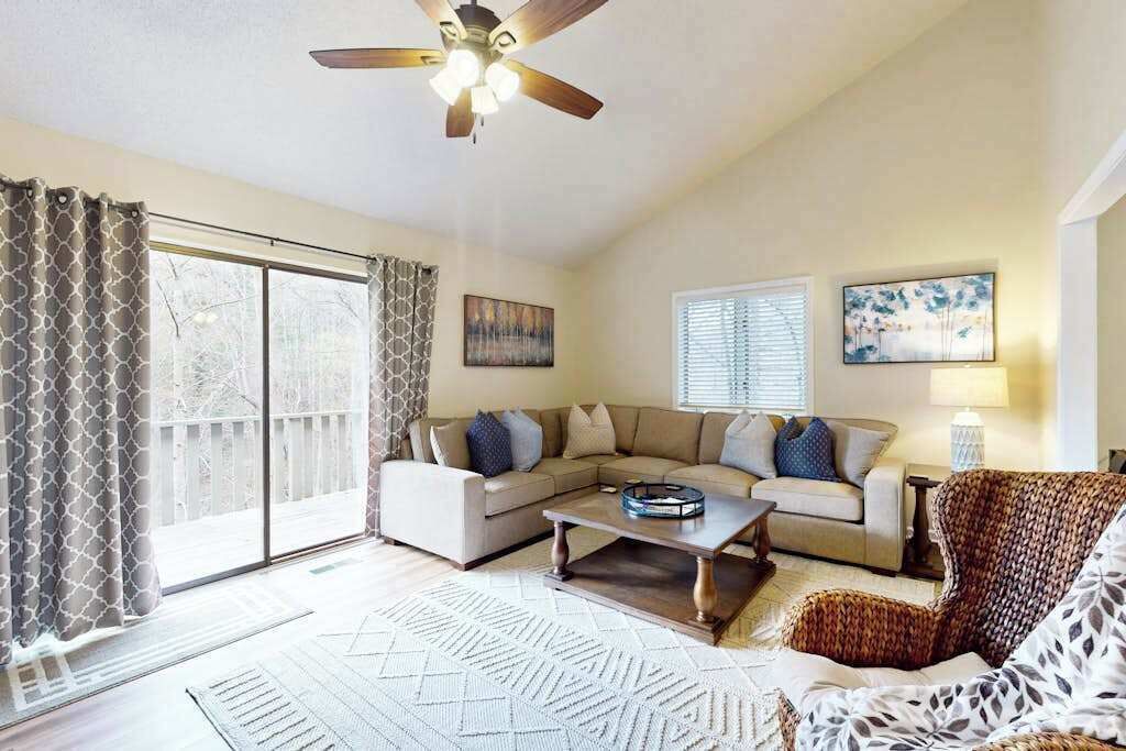 Photo of Livingroom in Lake Lure