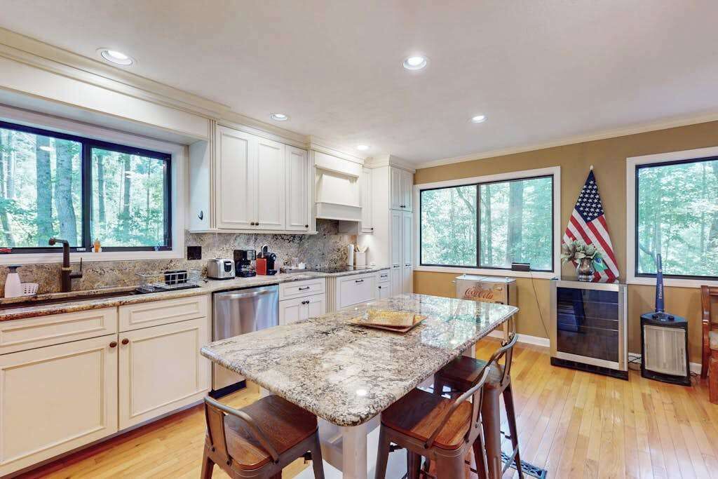 Photo of Kitchen in Hendersonville
