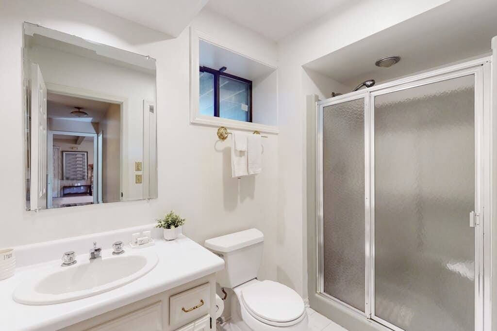 Photo of Bathroom in Hendersonville