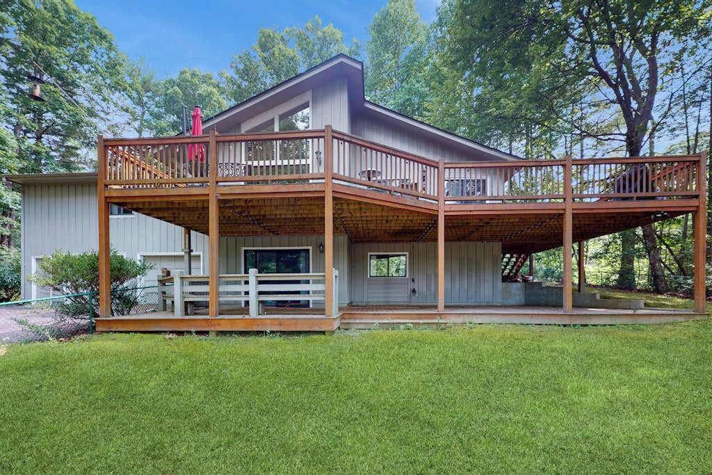 Photo of Outdoor in Hendersonville
