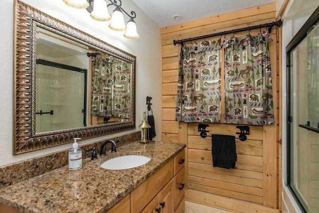 Photo of Bathroom in Rutherfordton