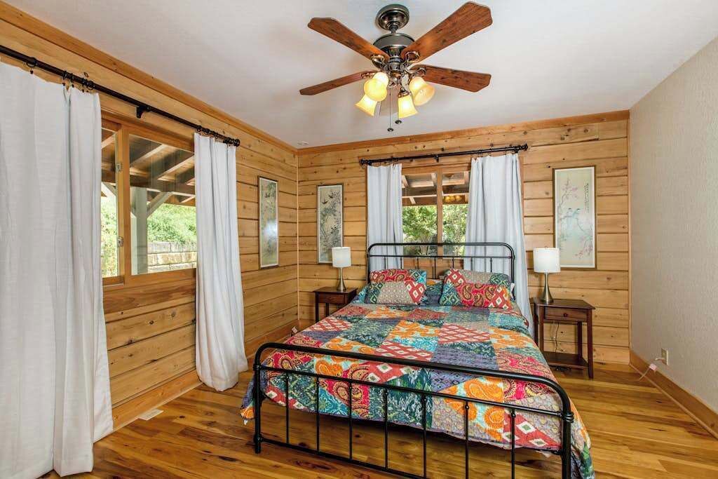 Photo of Bedroom in Rutherfordton