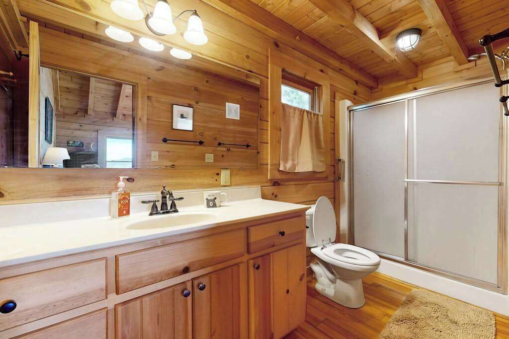 Photo of Bathroom in Zirconia
