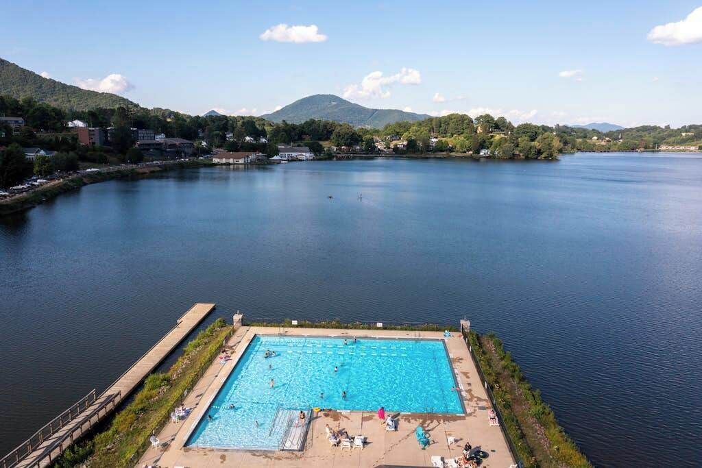 Photo of Outdoor in Waynesville