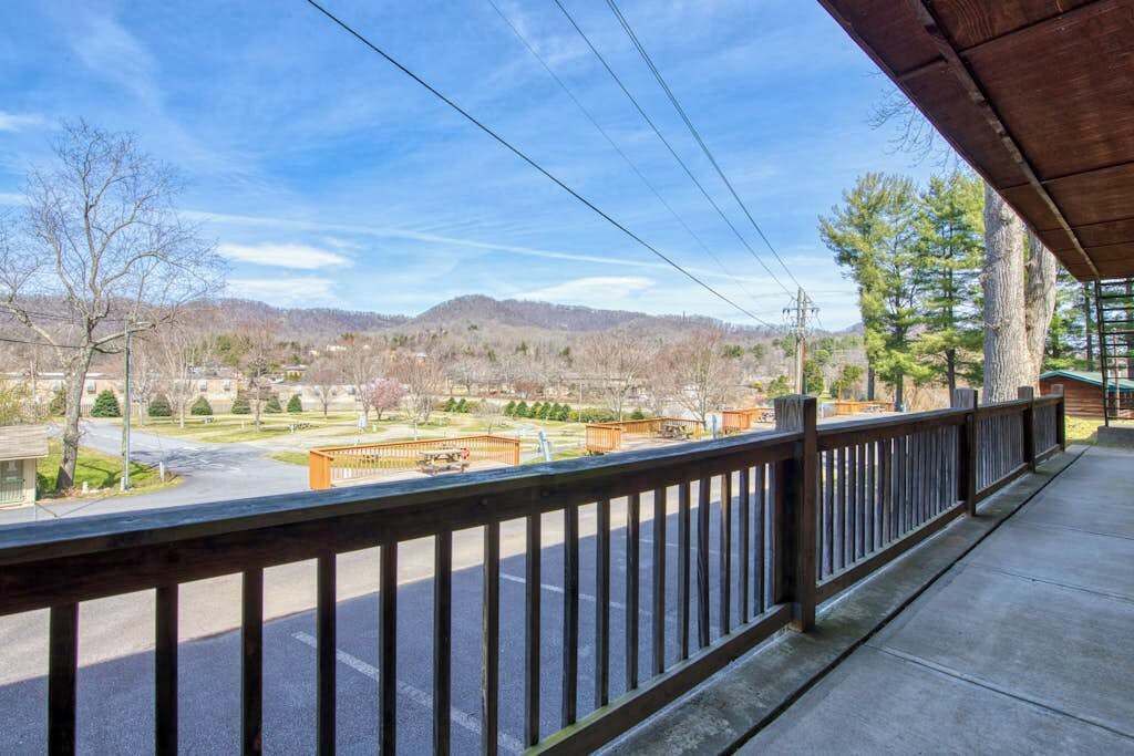 Photo of Outdoor in Waynesville