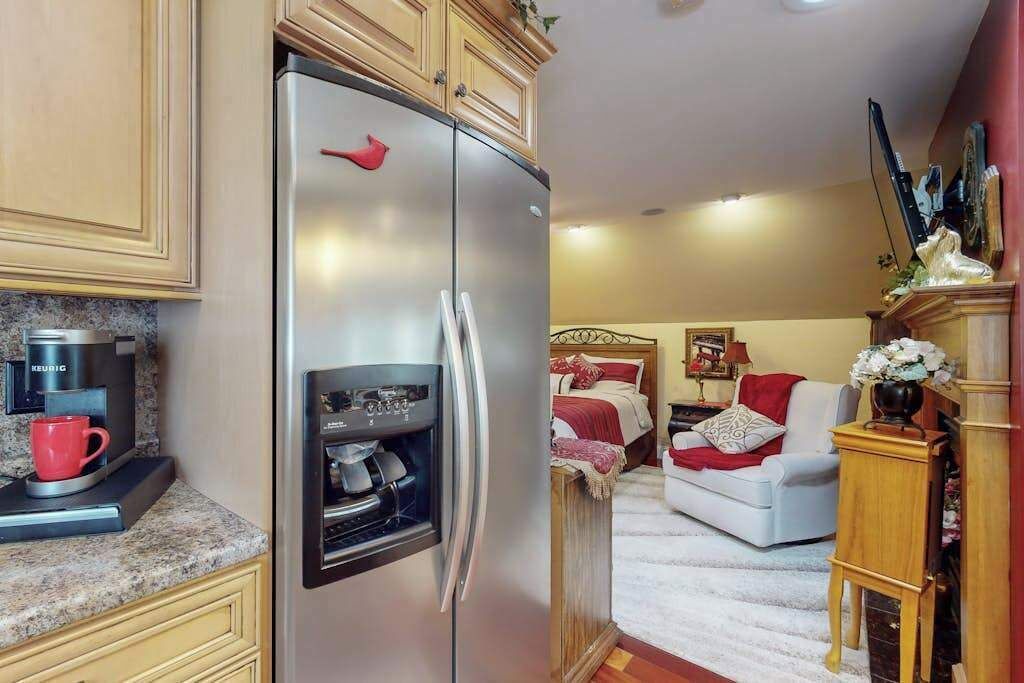 Photo of Bedroom in Swannanoa