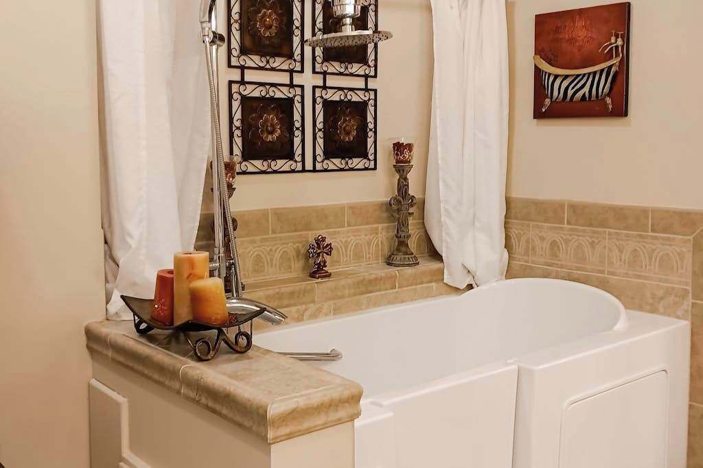 Photo of Bathroom in Swannanoa