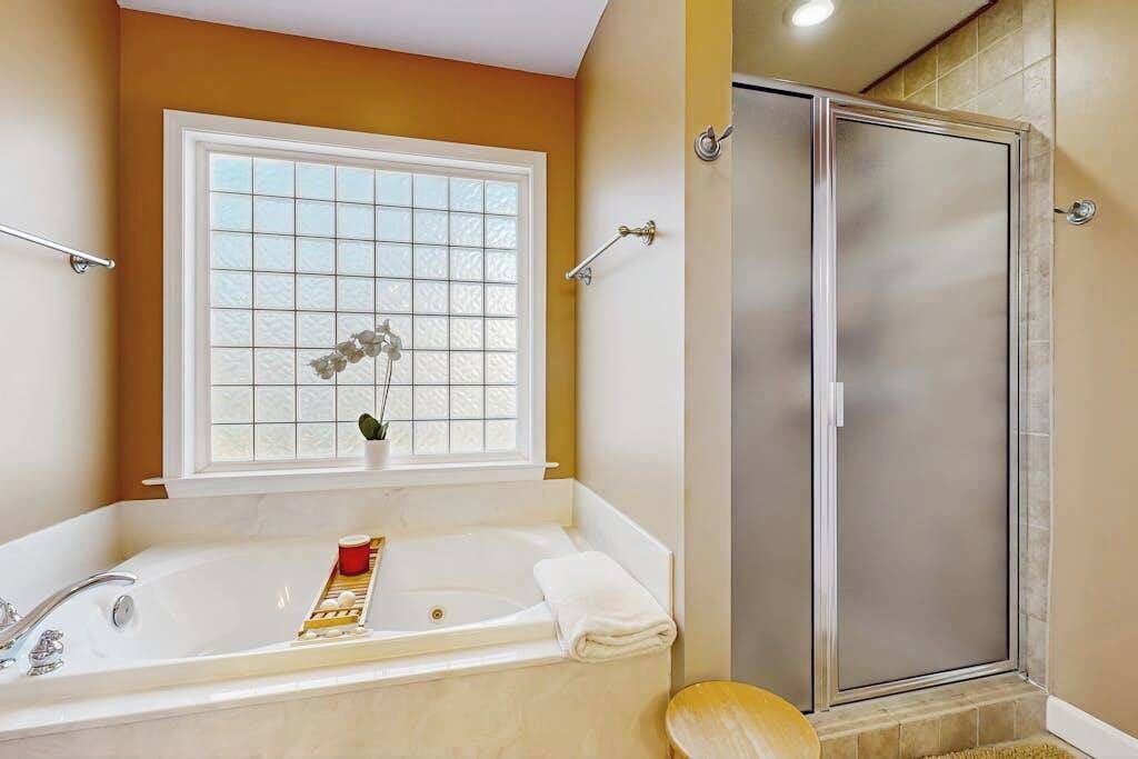 Photo of Bathroom in Hendersonville