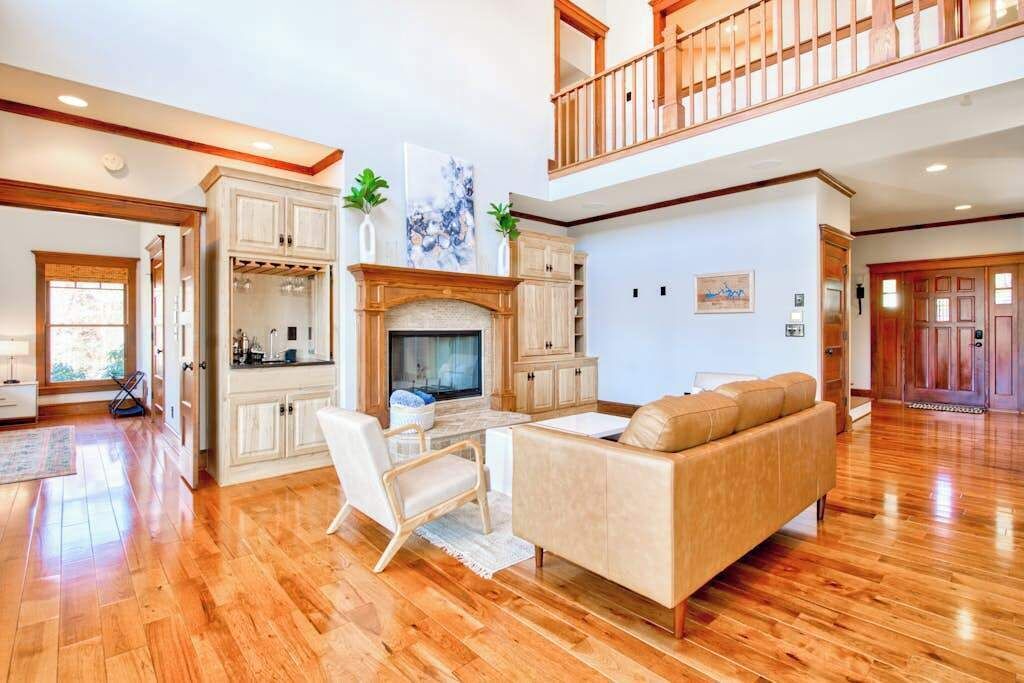 Photo of Livingroom in Mill Spring