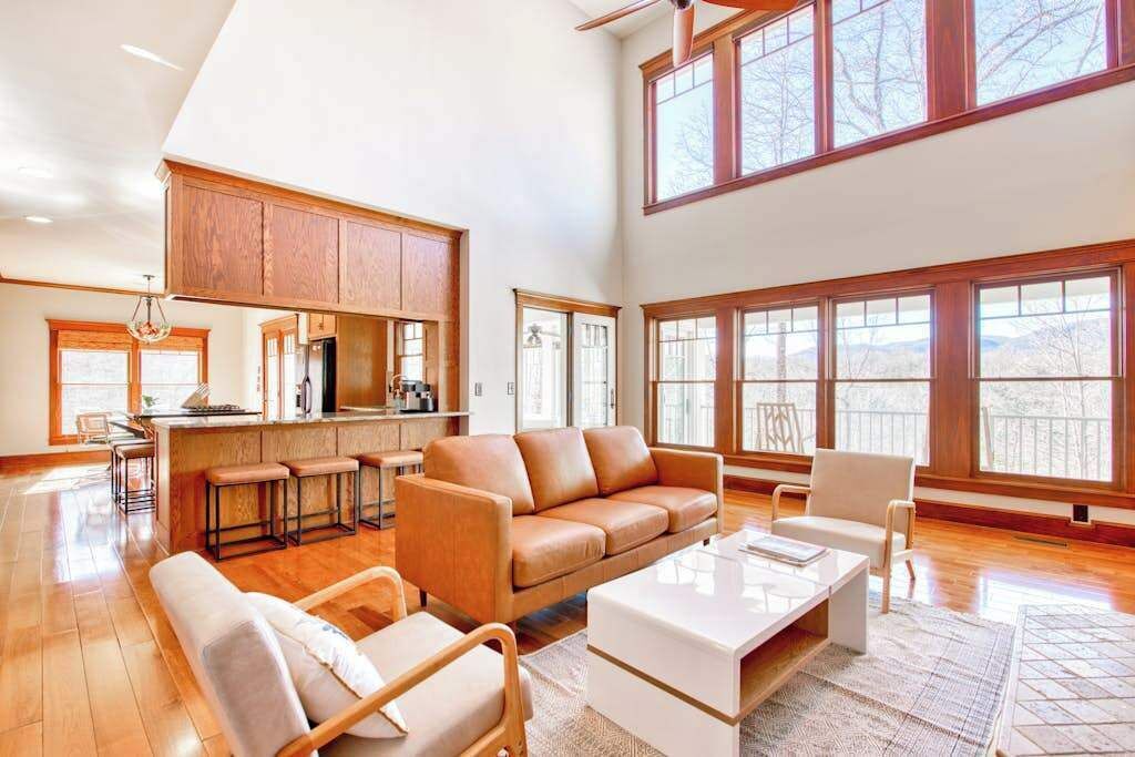 Photo of Livingroom in Mill Spring