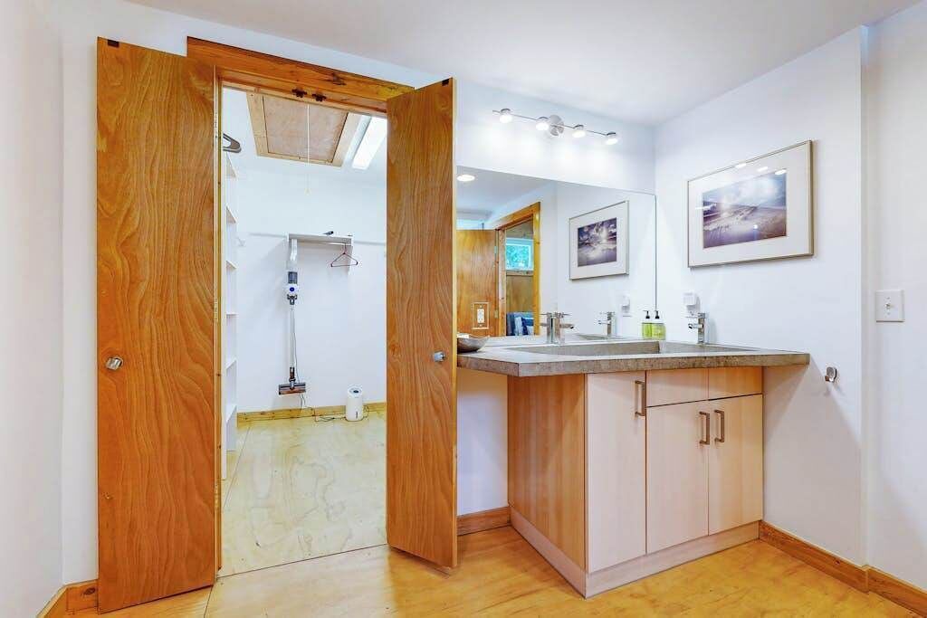 Photo of Bathroom in Brevard