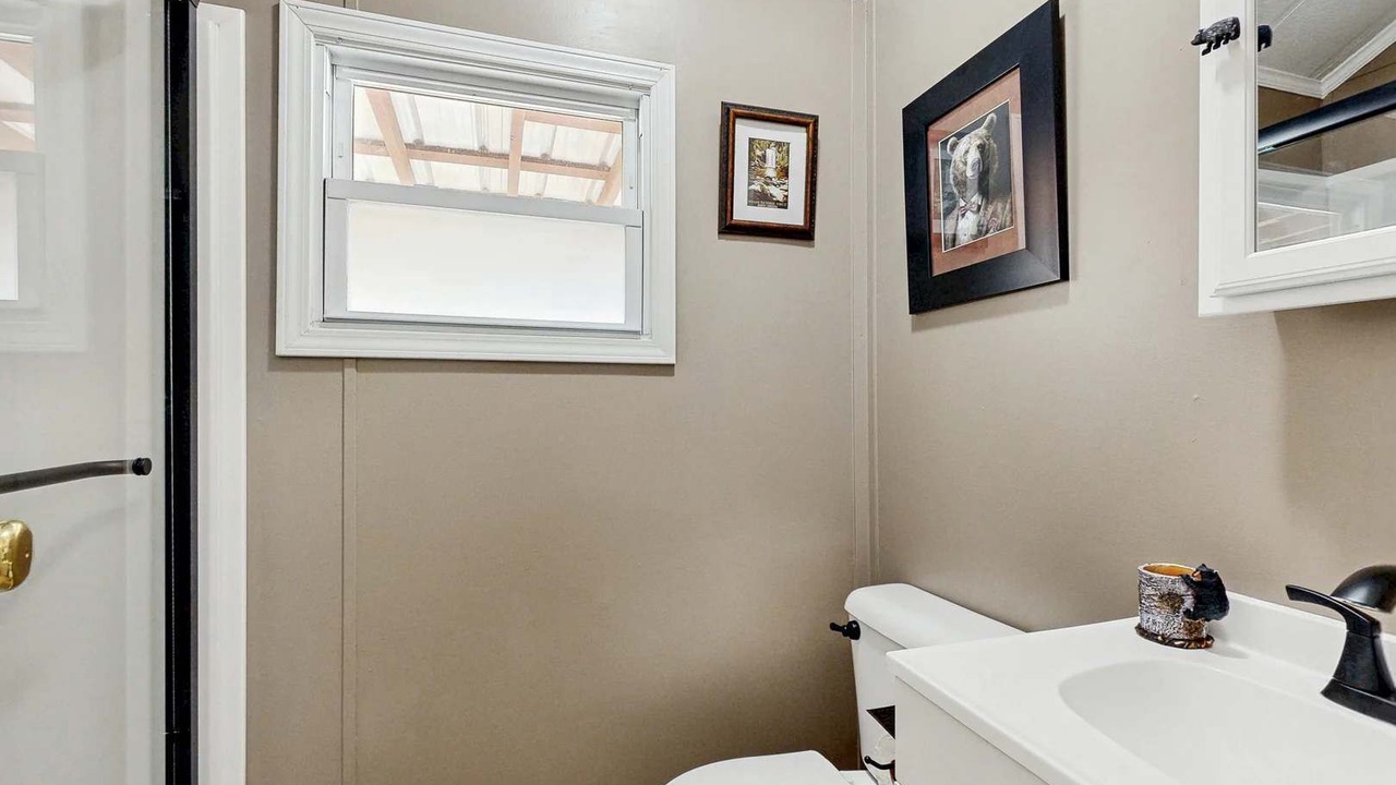 Photo of Bathroom in Gerton