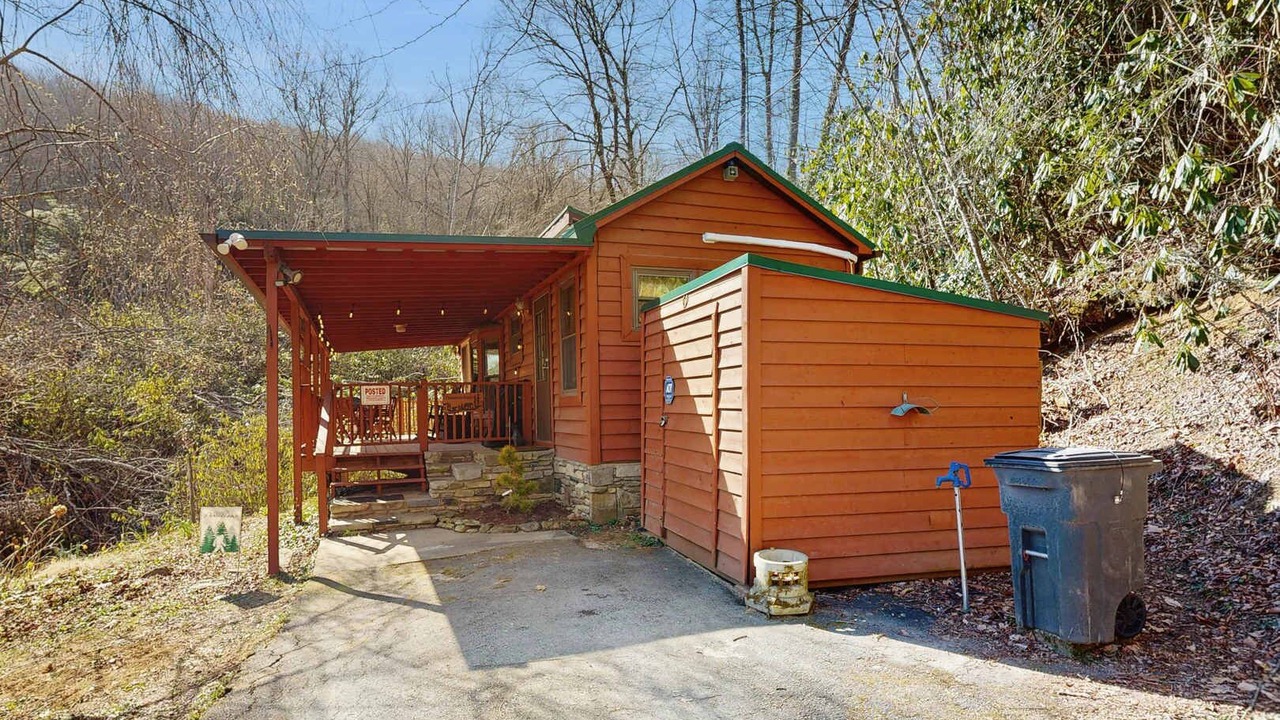 Photo of Outdoor in Gerton