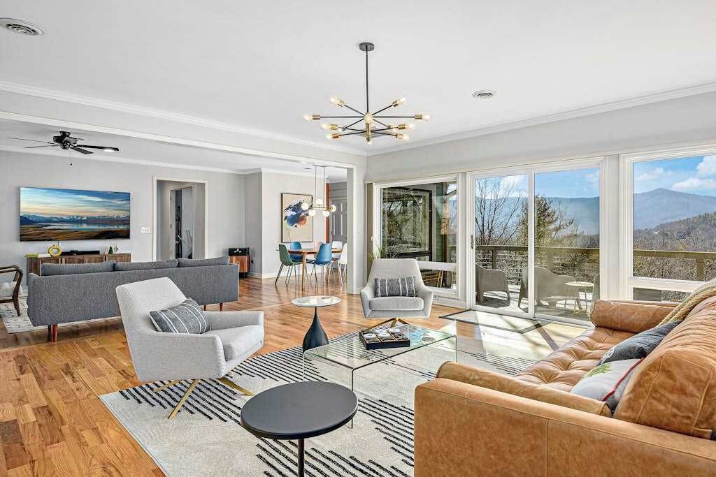 Photo of Livingroom in Black Mountain