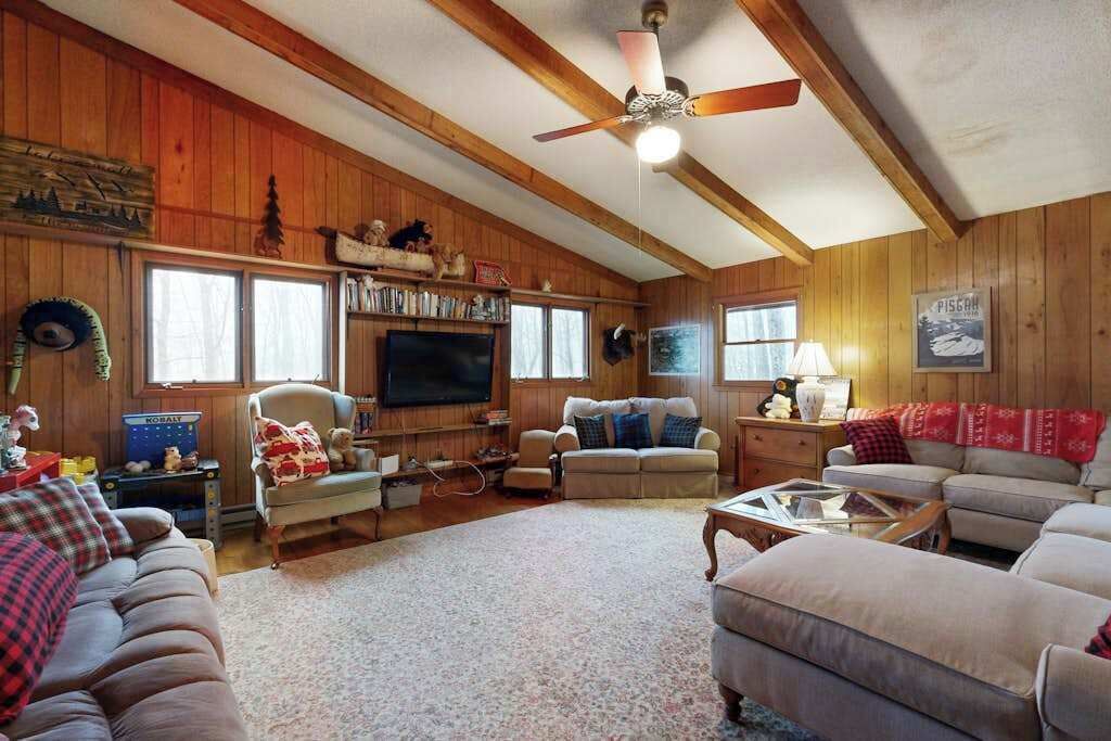Photo of Livingroom in Brevard