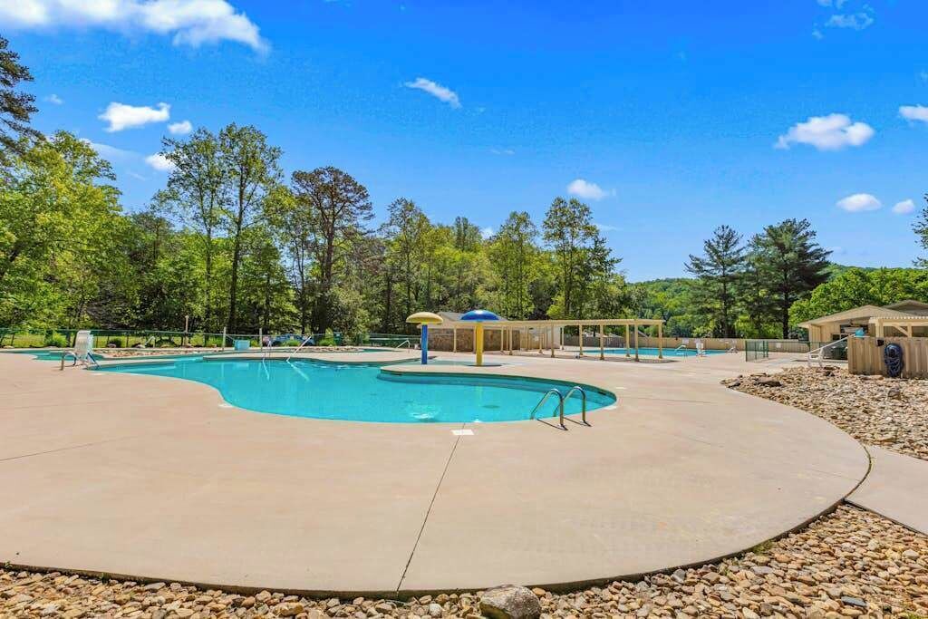 Photo of Outdoor in Lake Lure