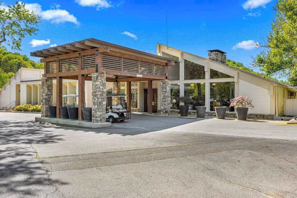 Photo of Outdoor in Lake Lure