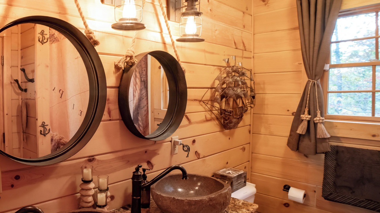 Photo of Bathroom in Stanton