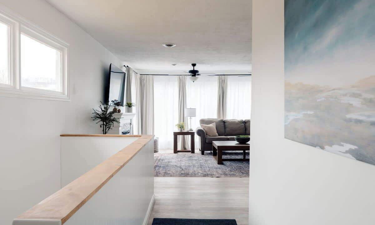 Photo of Livingroom in Colonial Heights